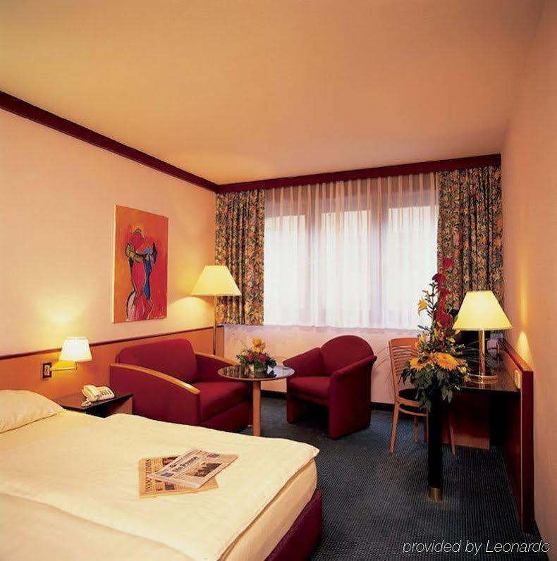 H+ Hotel Wien Room photo